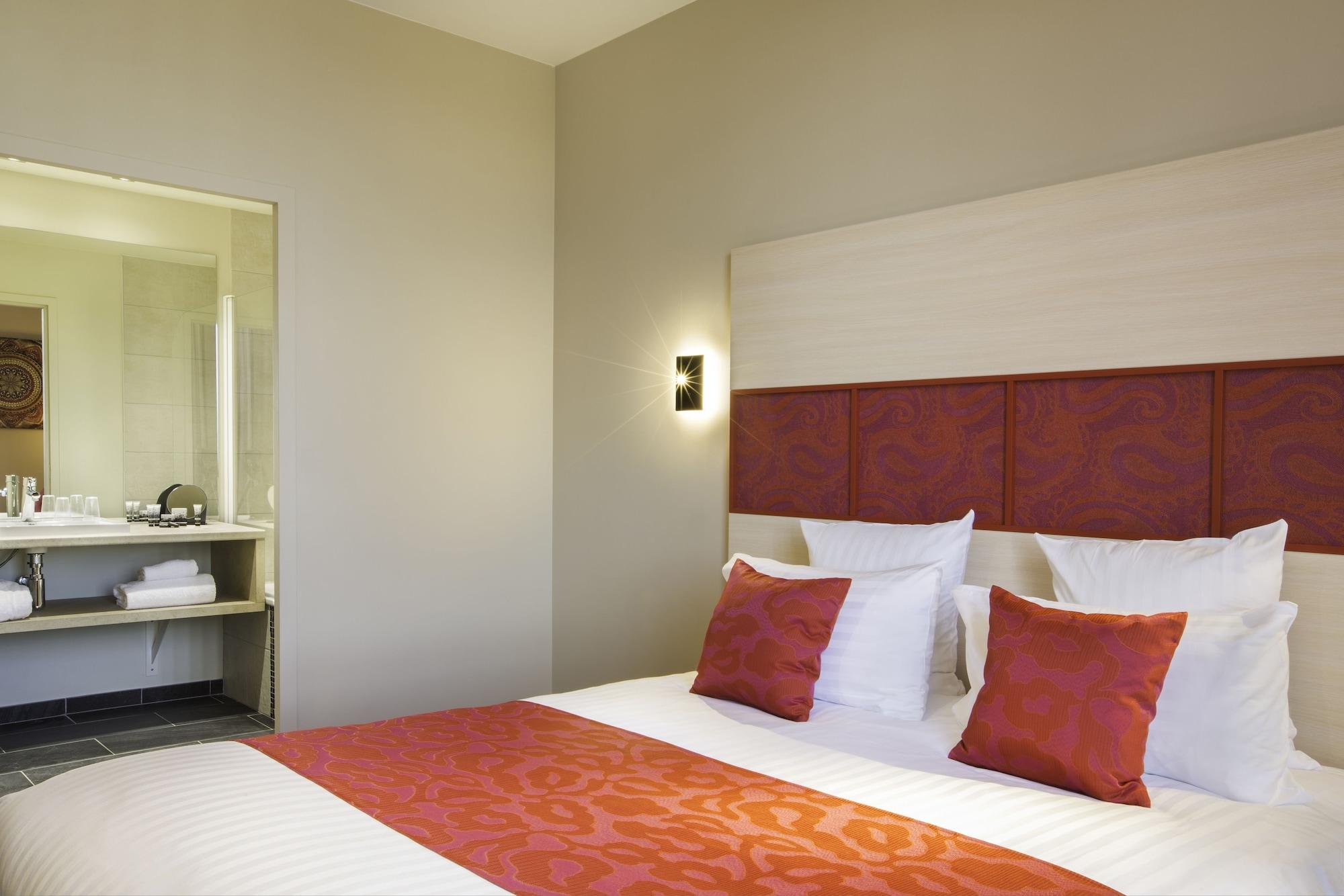 Best Western Plus Hotel Escapade Senlis Exterior photo