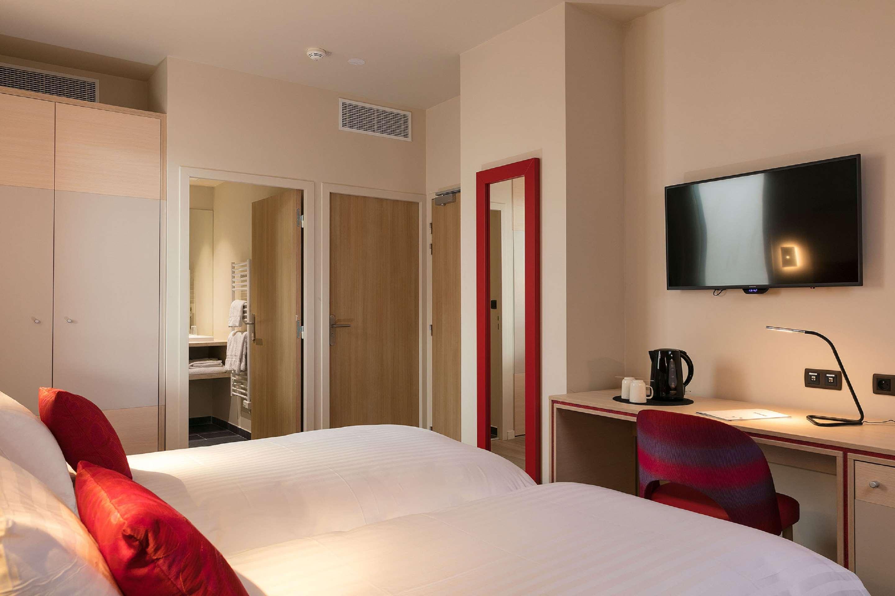 Best Western Plus Hotel Escapade Senlis Exterior photo