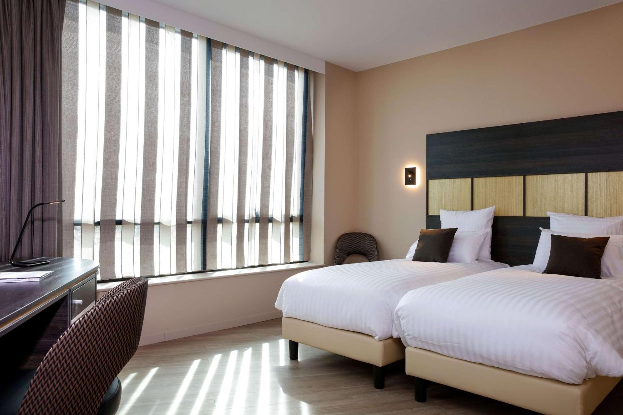 Best Western Plus Hotel Escapade Senlis Exterior photo