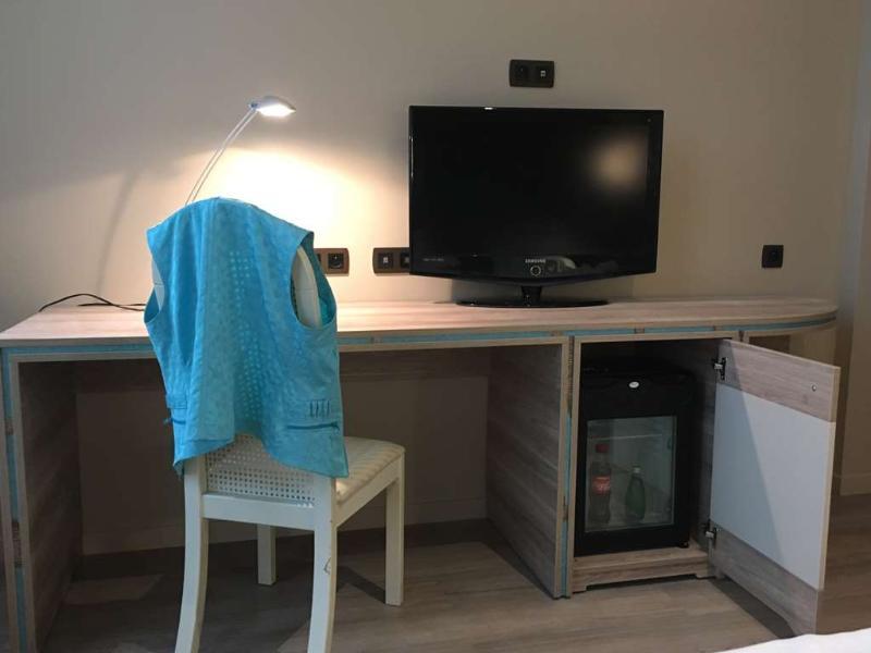 Best Western Plus Hotel Escapade Senlis Exterior photo